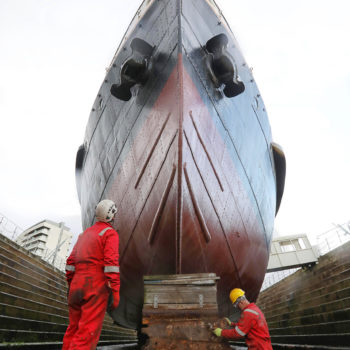 SS Nomadic undergoes restoration works to its keelblocks